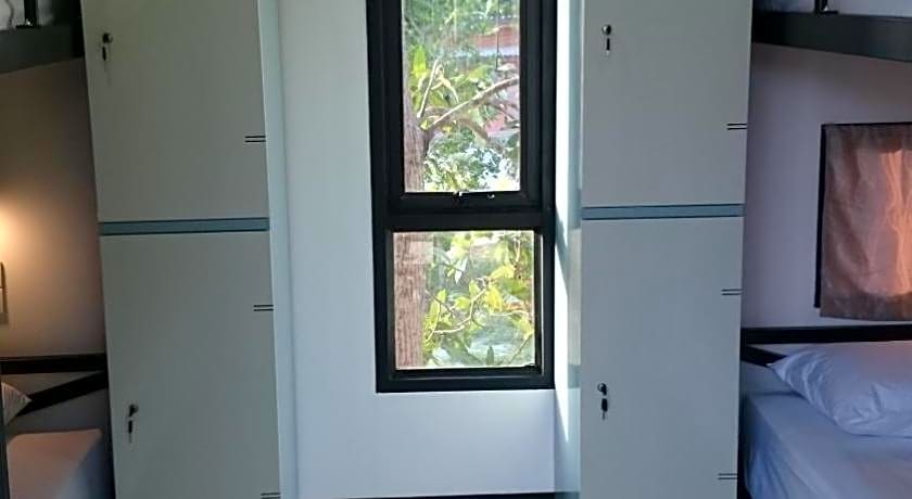 Na-tub Hostel