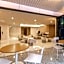 Brown-Dot Hotel Deokcheon