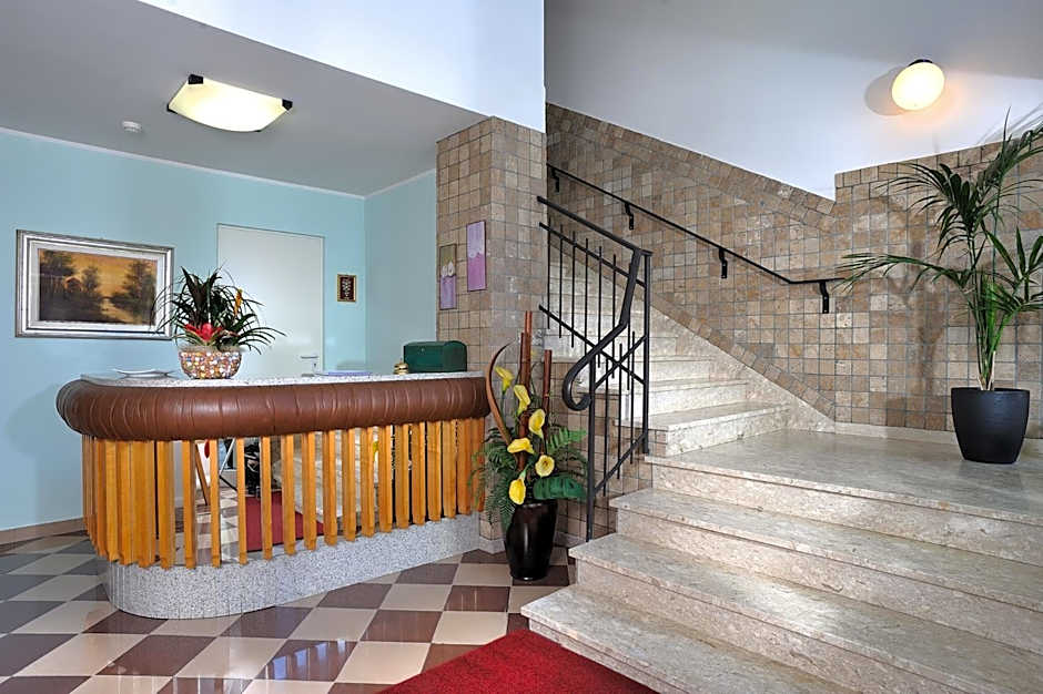 Hotel Atis