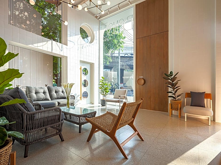 Bonsai Hotel Bangkok