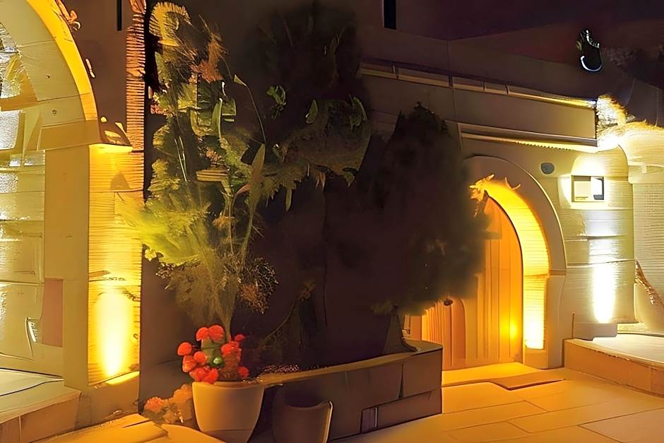 Tulip Cave Suites