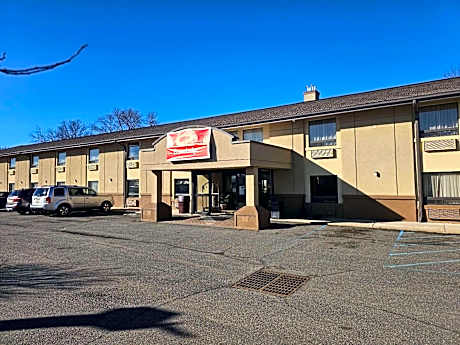 Econo Lodge Woodbridge