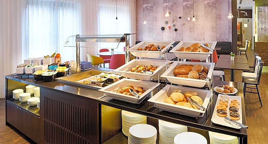 Holiday Inn Express Hasselt By IHG