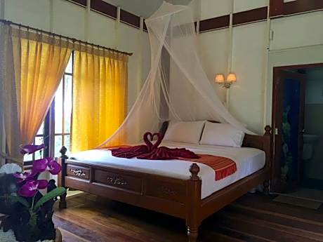 Coral Bay resort