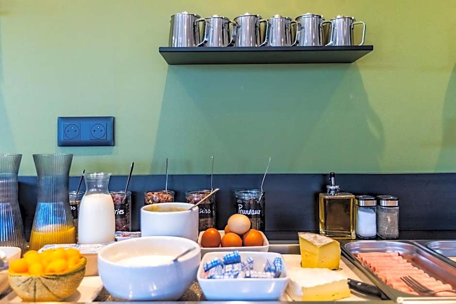 Hôtel Pont Rouge , Carcassonne