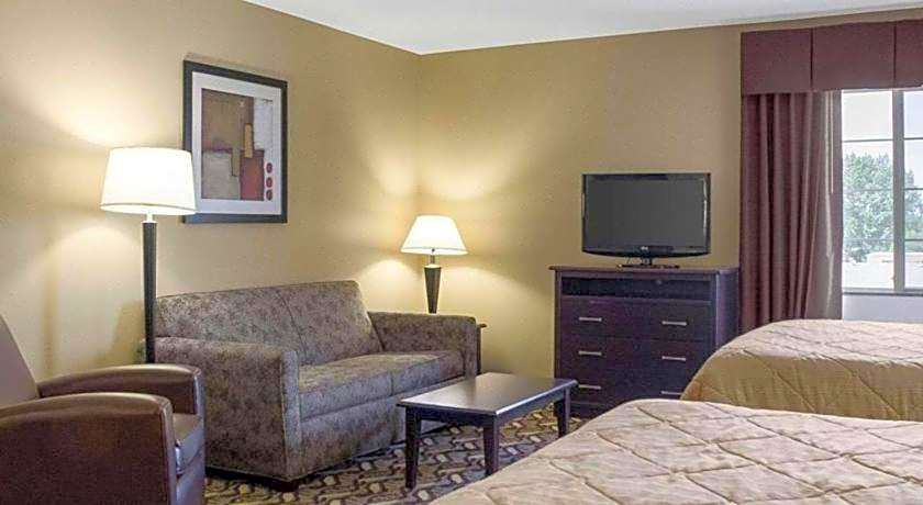 MainStay Suites Bismarck