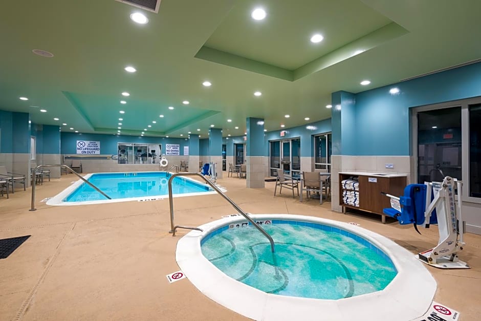 Holiday Inn Express Hotel & Suites Florence Civic Center