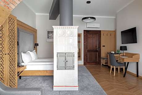 Deluxe Junior Suite with Mountain veiw