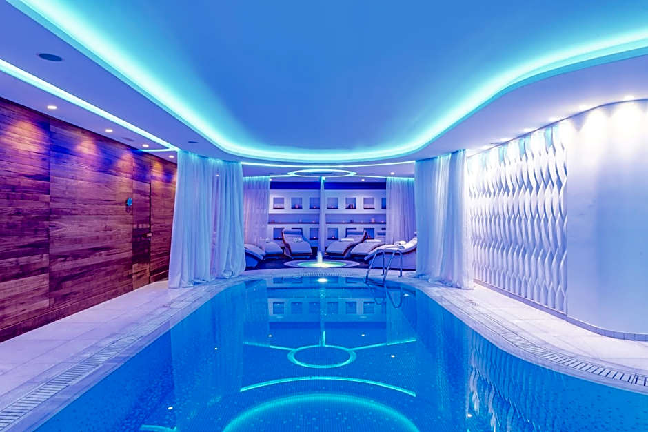 Tasia Maris Beach Hotel - Adults Only