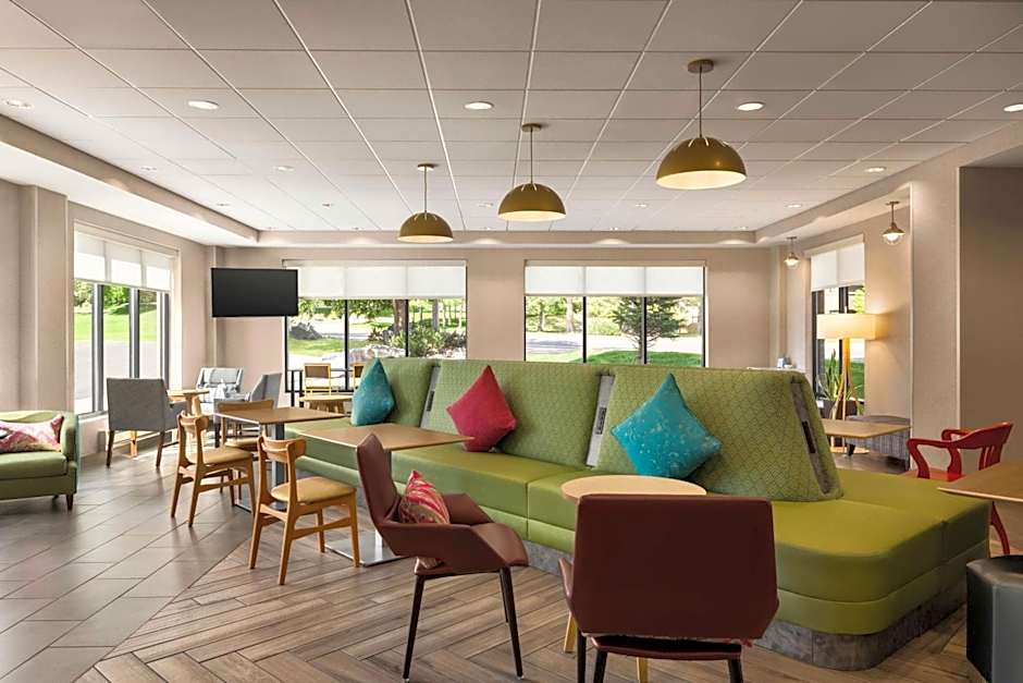 Home2 Suites By Hilton Denver West / Federal Center