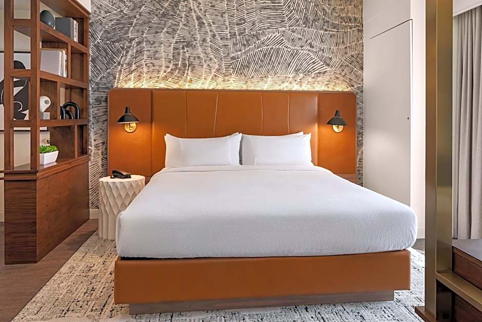 Burton House, Beverly Hills, A Tribute Portfolio Hotel
