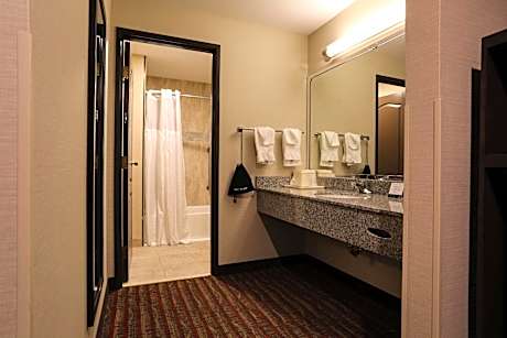 Queen and Double Bed Room