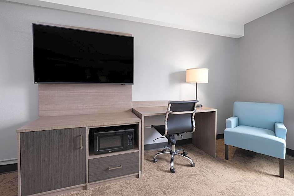 Garner Hotel Virginia Beach North by IHG