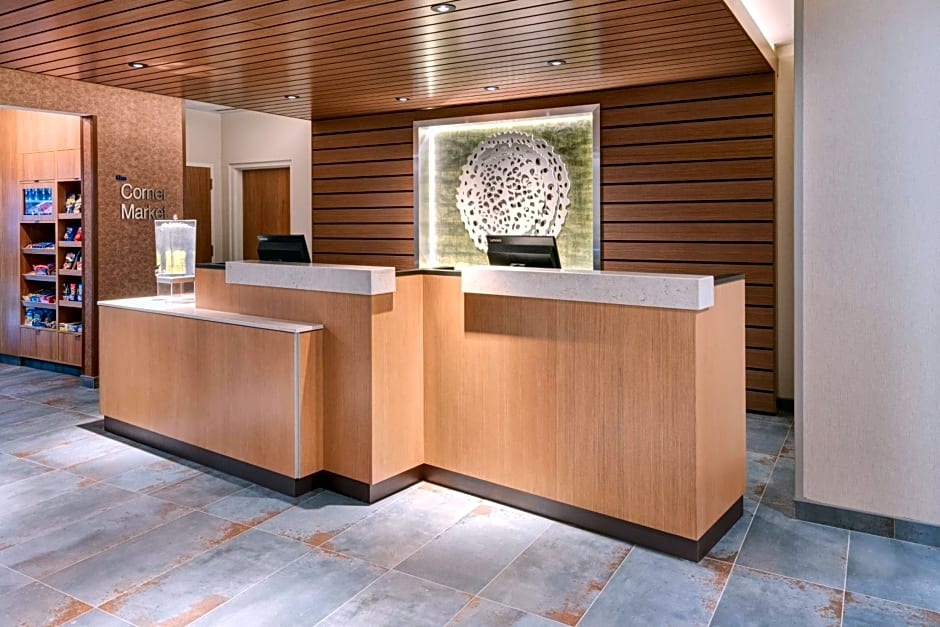 Fairfield Inn & Suites by Marriott Lexington East/I-75