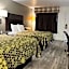 Econo Lodge Inn & Suites Macon North