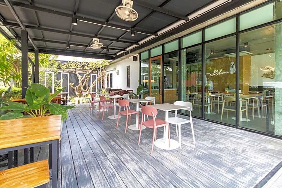 Ananzitra Hotel