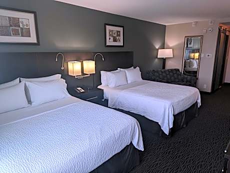 Premium Queen Room with Two Queen Beds