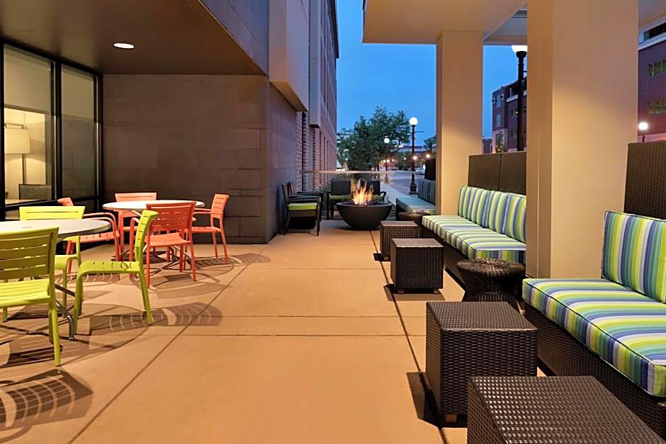 Home2 Suites by Hilton La Crosse, WI