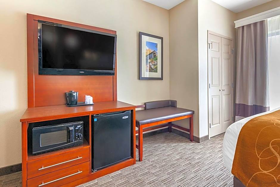 Comfort Suites Oshkosh