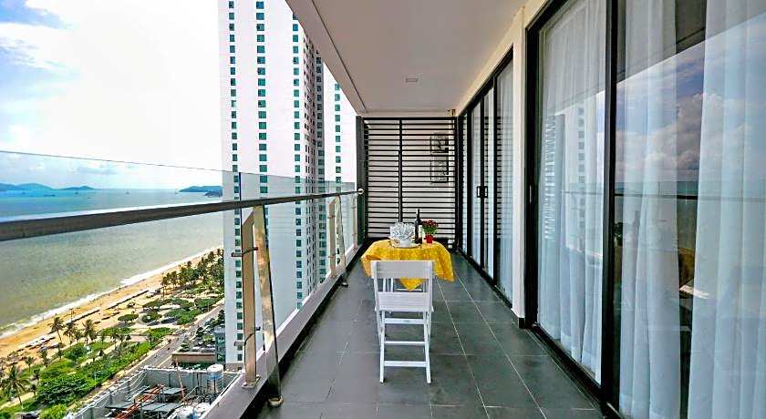 Holi Beach Hotel and Apartments