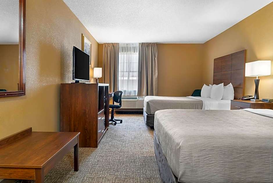 Quality Inn & Suites Manistique