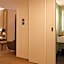 Falaj Daris Hotel