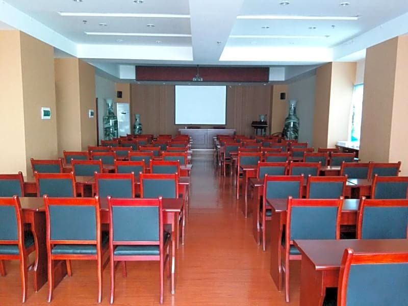 7 Days Premiuma Xingtai Railway Station Tianyi Str