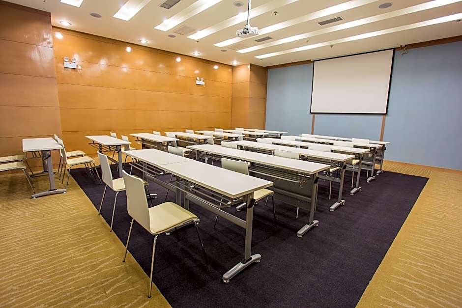 JI Hotel Shenyang Middle Street Metro Station