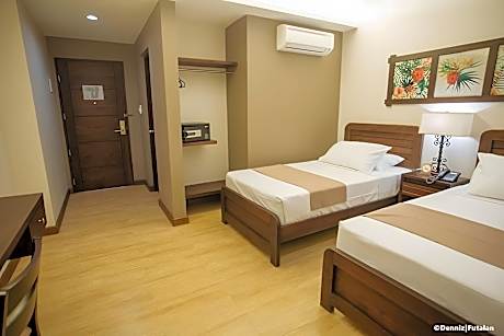 Superior Deluxe Twin