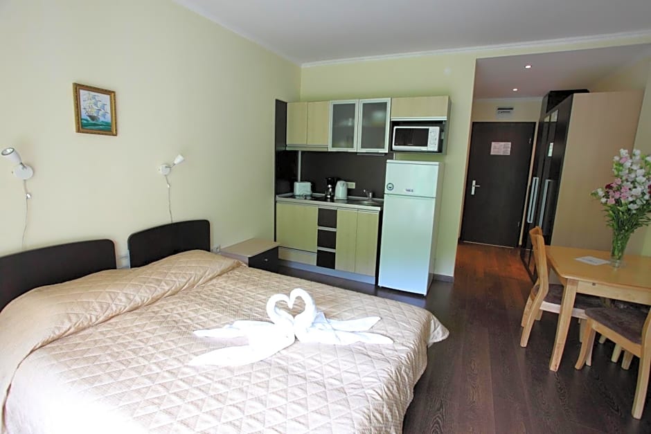 Bendita Mare Aparthotel