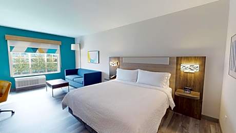 King Suite with Sofa Bed