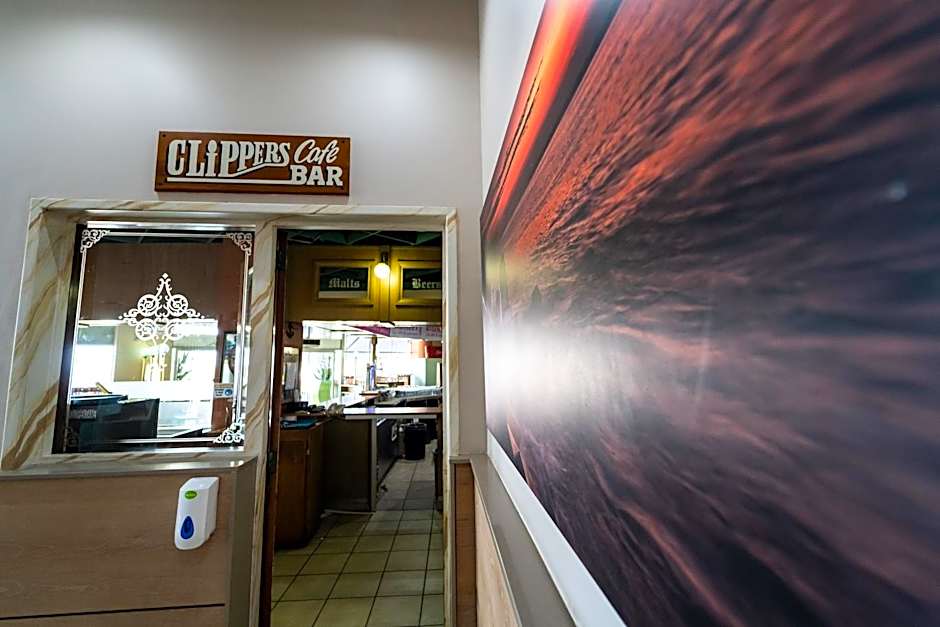 Gooderson Tropicana Hotel