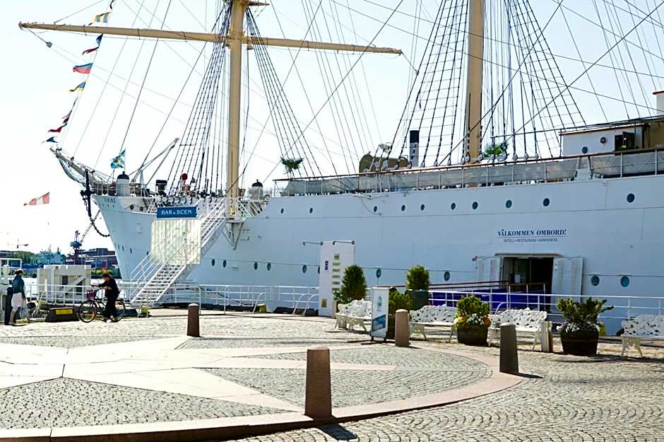 Hotel Barken Viking