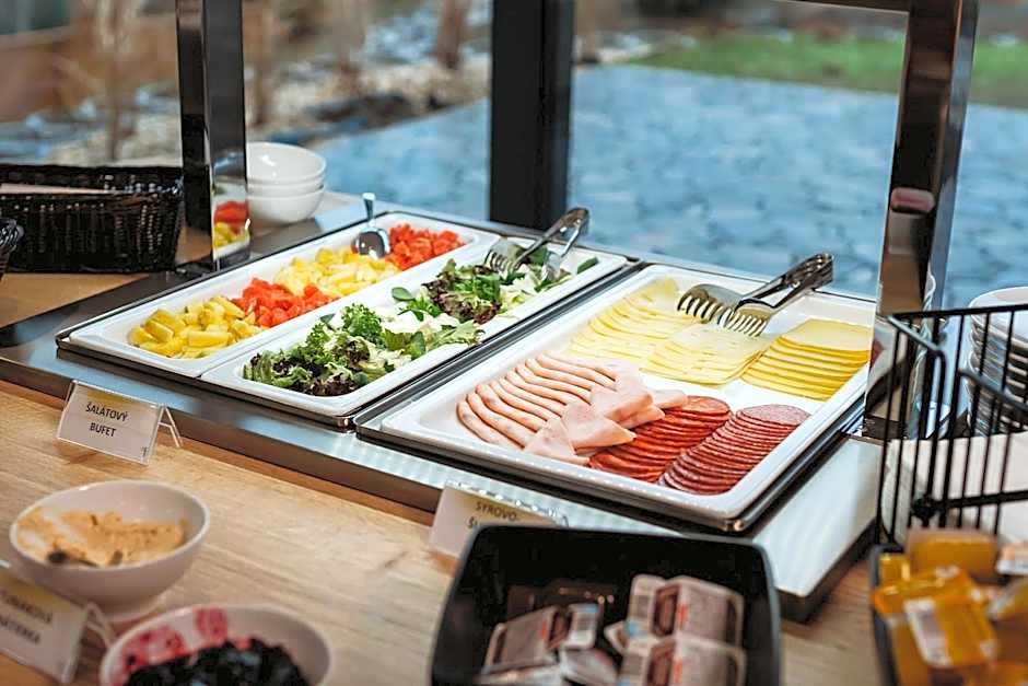 Spa & Wellness Hotel Fitak****