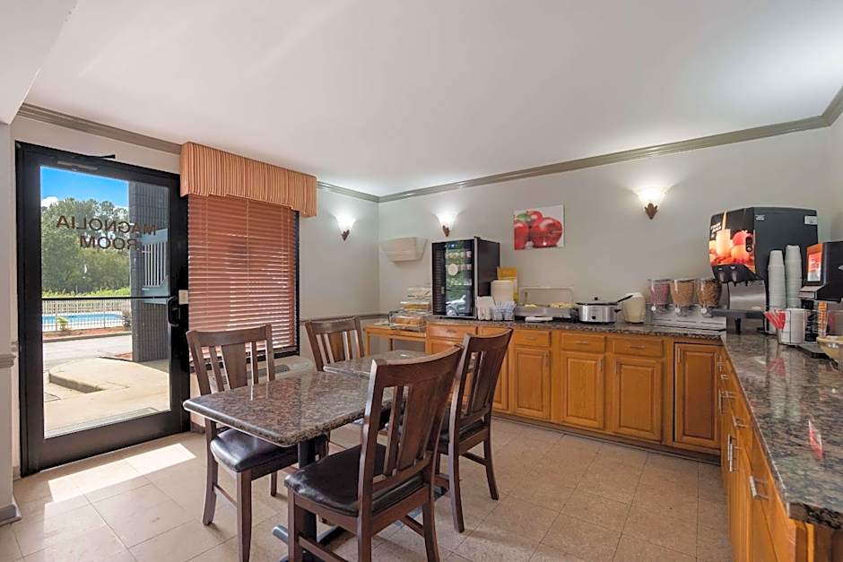 Quality Inn Fort Jackson