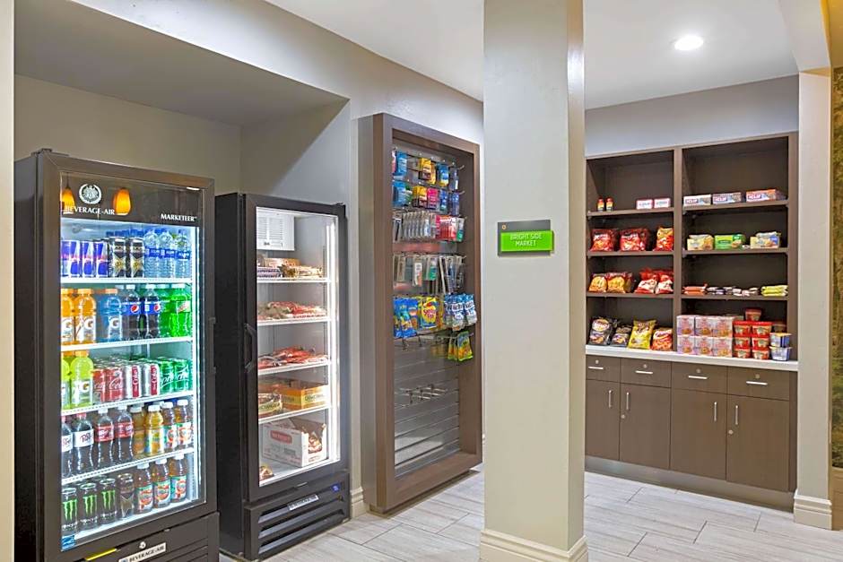 La Quinta Inn & Suites by Wyndham Visalia/Sequoia Gateway