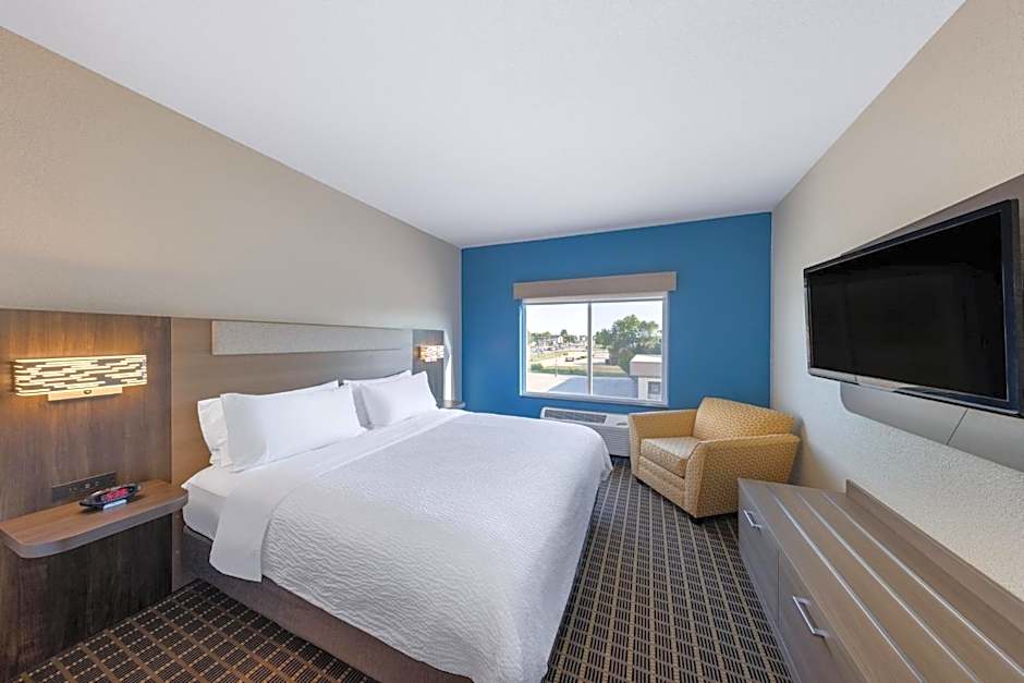 Holiday Inn Express & Suites Pittsburg By IHG