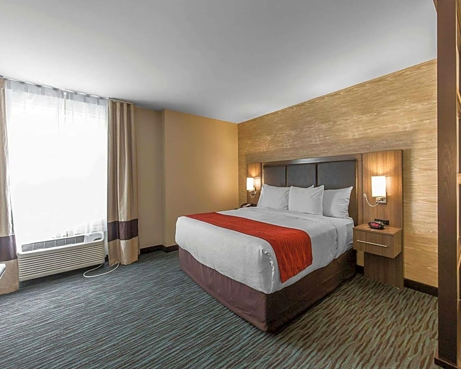 Comfort Inn & Suites Calgary