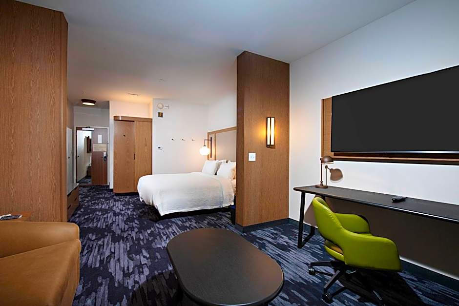 Fairfield Inn & Suites By Marriott Dayton North