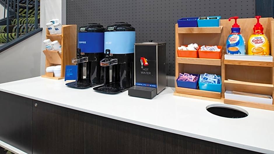 Holiday Inn Express Cincinnati West By IHG