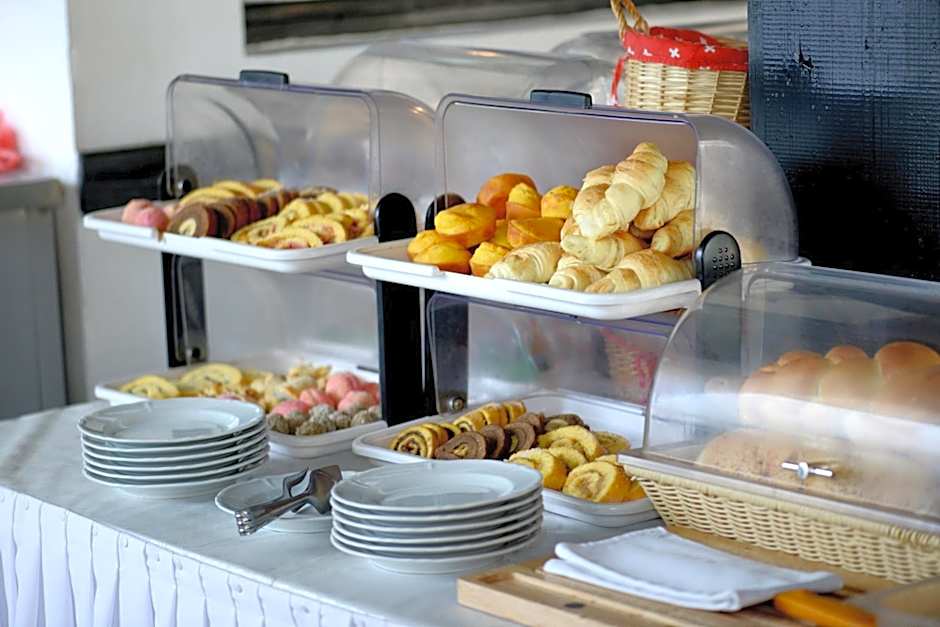 Hotel Sanja former Oliva