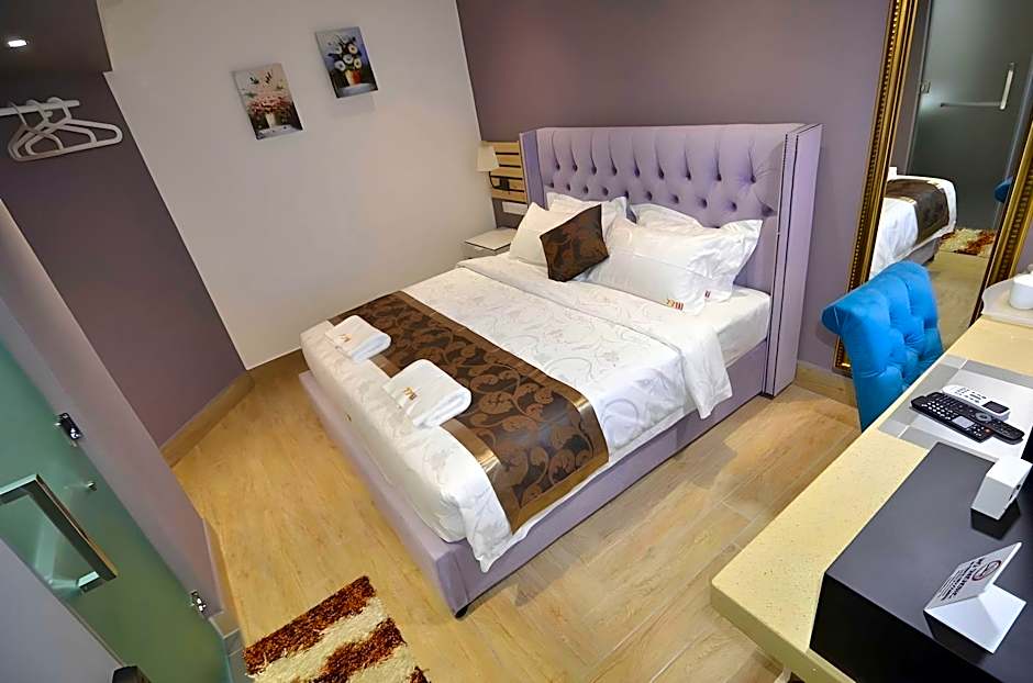 77 Boutique Hotel