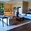 Hotel Tower Inn & Suites