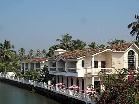 Hotel Riverside