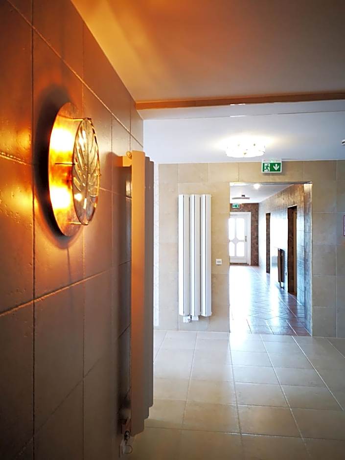 Aparthotel "Goldener Hahn Apartments"