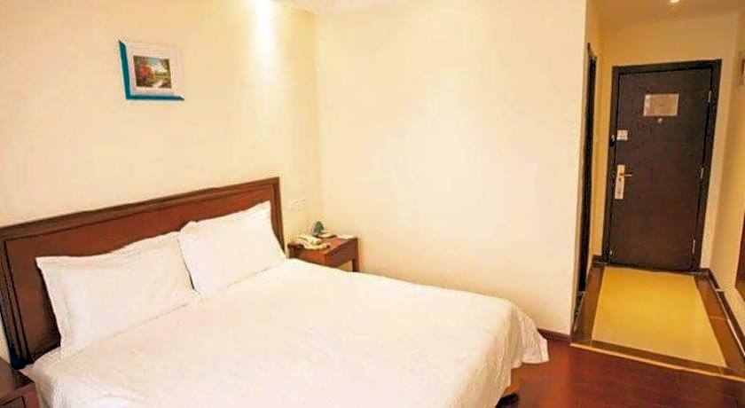 GreenTree Inn Nanjing Software Valley DaDingFang Express Hotel