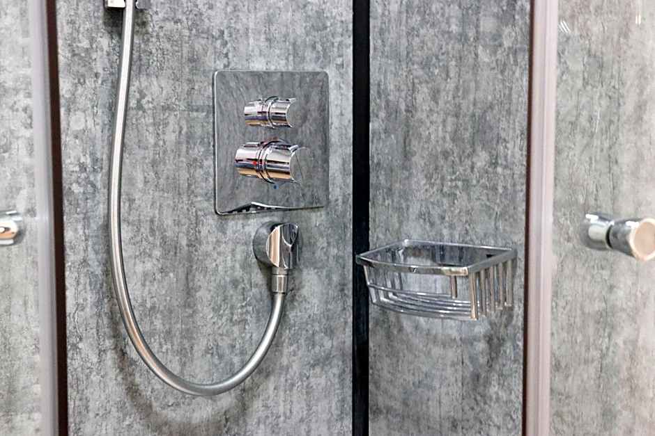 The Queen's Head Hotel