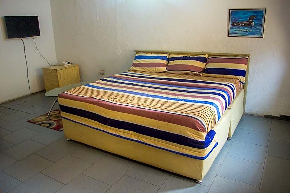Oak Hotels