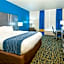 Comfort Inn & Suites Pauls Valley - City Lake