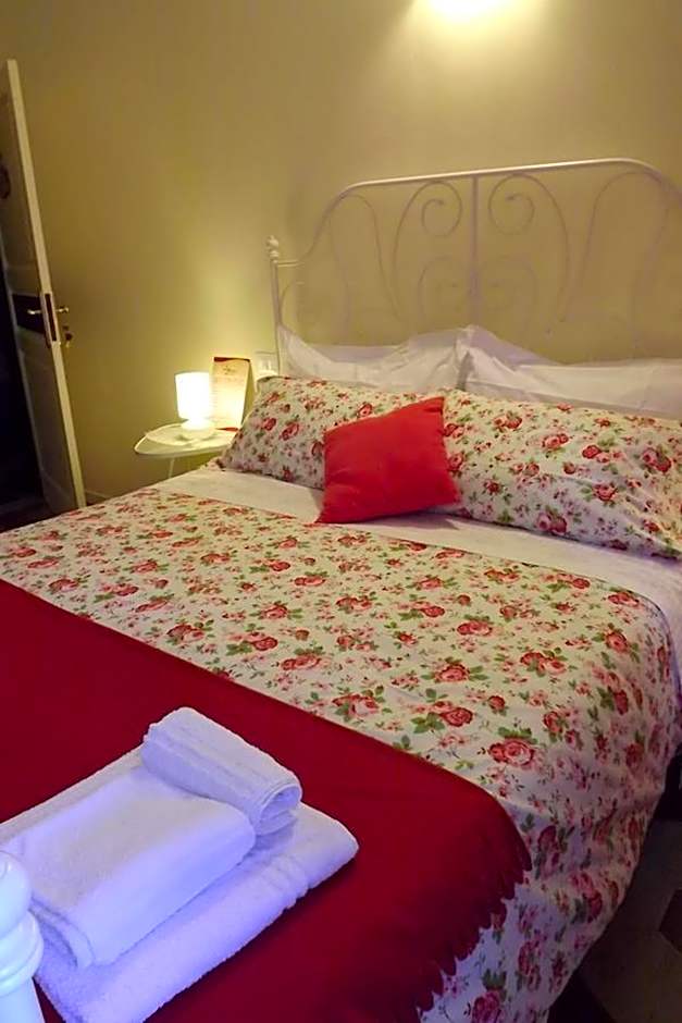 B&B Il Tempo Del Vento in front of the Castle